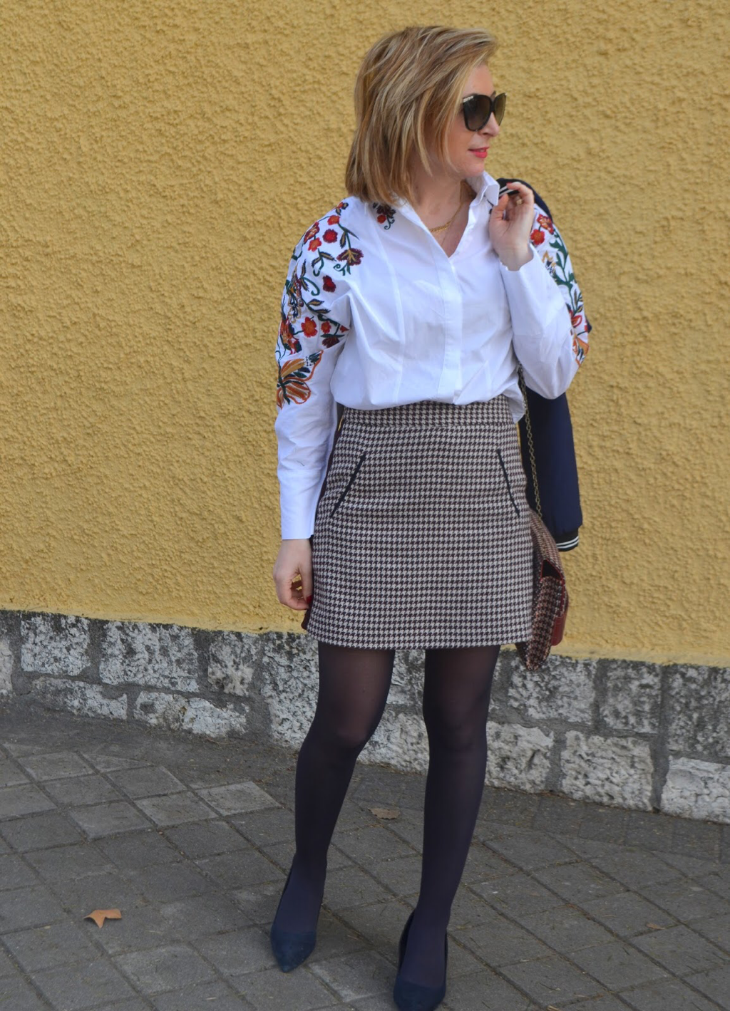WHITE EMBROIDERED SHIRT - Fashion Tights